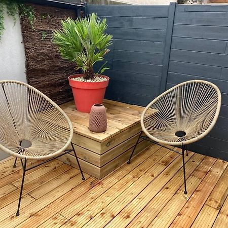 Appartement Centre Ville Quimper Avec Terrasse ภายนอก รูปภาพ